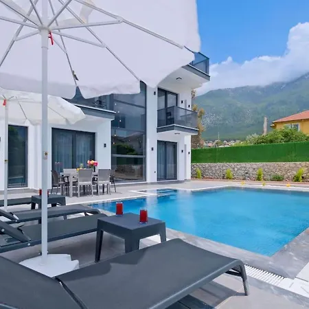 Oeluedeniz De Lueks Hotell
